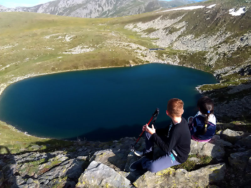 Family hiking near Big Lake Pelister